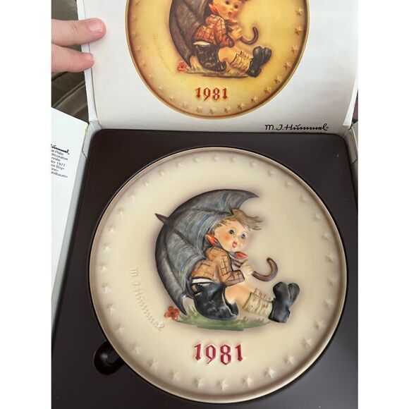 1981 M.J. Hummel Annual Plate 1981 New In Box - Picture 2 of 11